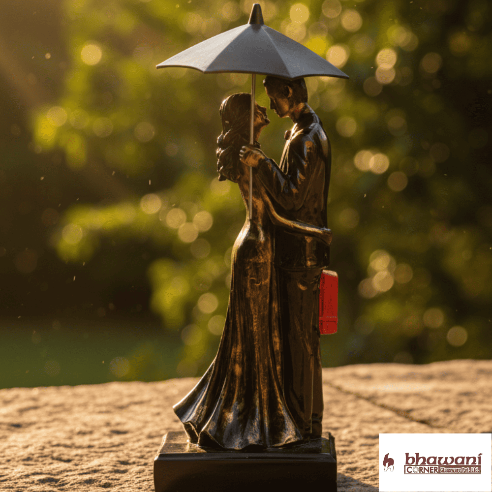 COUPLE LOOKING AT EACH OTHER