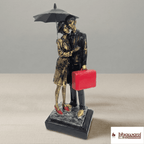 COUPLE UNDER UMBRELLA