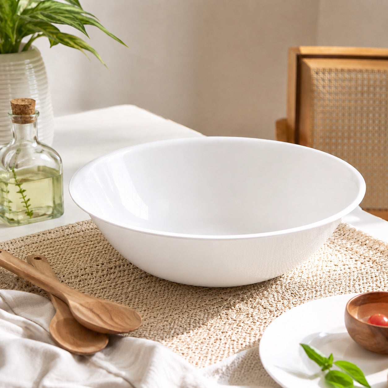 Corelle Round Serving Bowl, 1.9 Liters